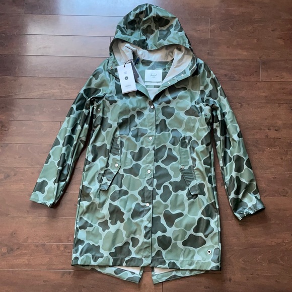Brand New Herschel Fishtail Rain Parka - Picture 2 of 9